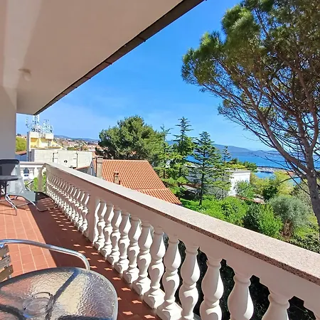 Apartment Family Anna °4 In The Centre Of Krk