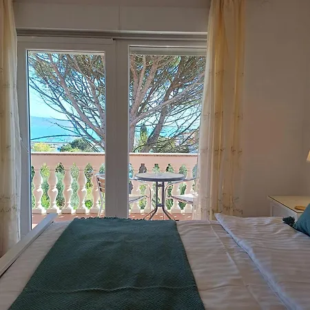 Apartment Family Anna °4 In The Centre Of Krk *