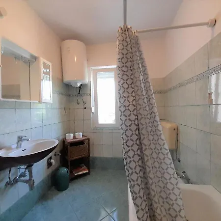 Family Anna °4 In The Centre Of Krk Apartman Krk Town