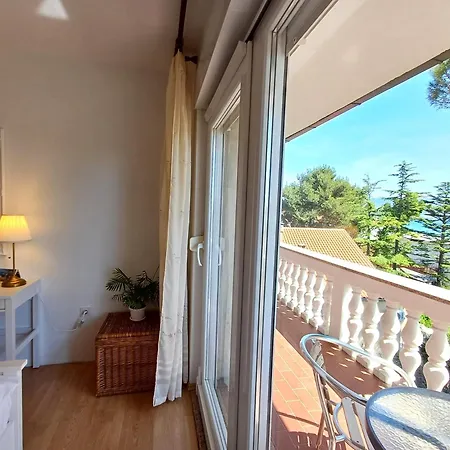 Apartman Family Anna °4 In The Centre Of Krk